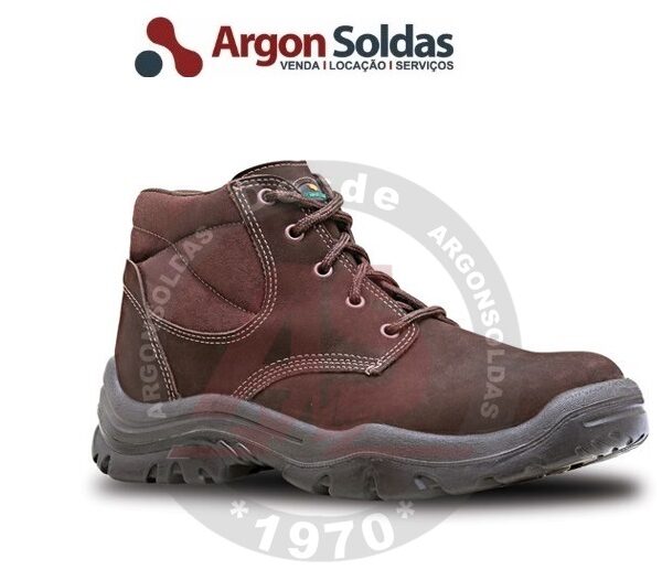 BOTINA NOBUCK MARROM COM BICO PLASTICO N45